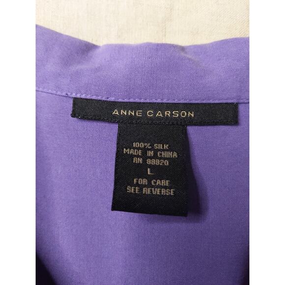 Anne Carson 100% Silk Purple Blouse L Button Front 3/4 Sleeve Lavender Top - Picture 3 of 5